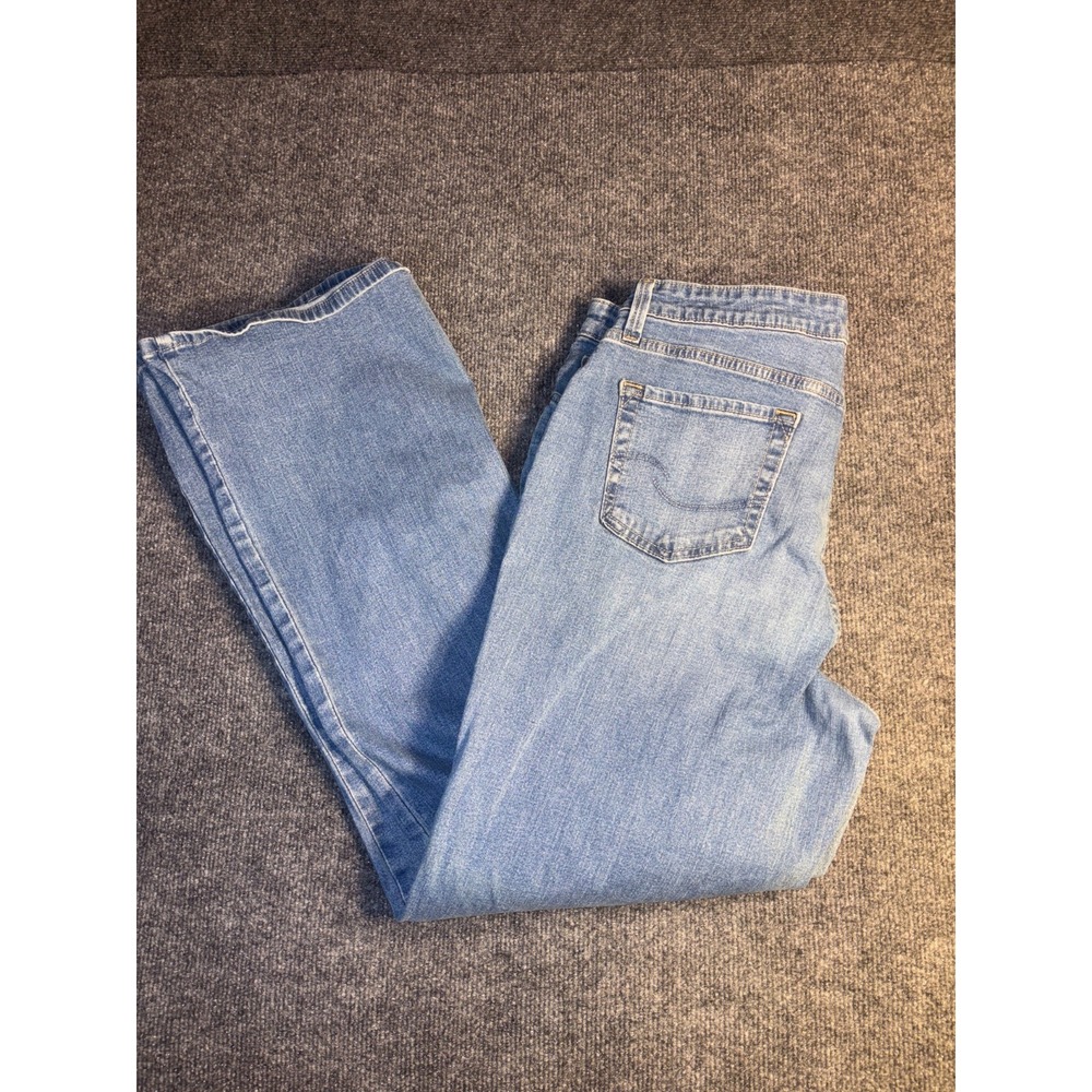 Levi's Bootcut‎ Jeans Women's 16M Blue Denim Flat Front High Rise Medium Wash - Picture 3 of 13